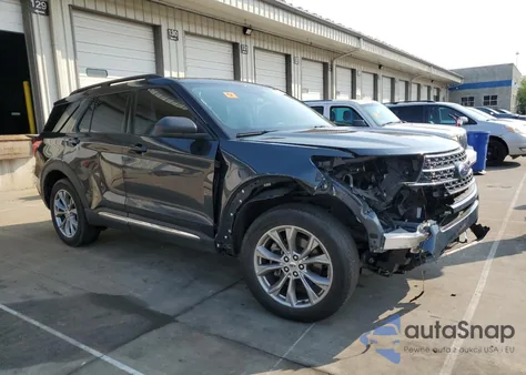 2022 Ford Explorer Xlt z USA, uszkodzony, nr VIN 1FMSK8DH8NGA24204